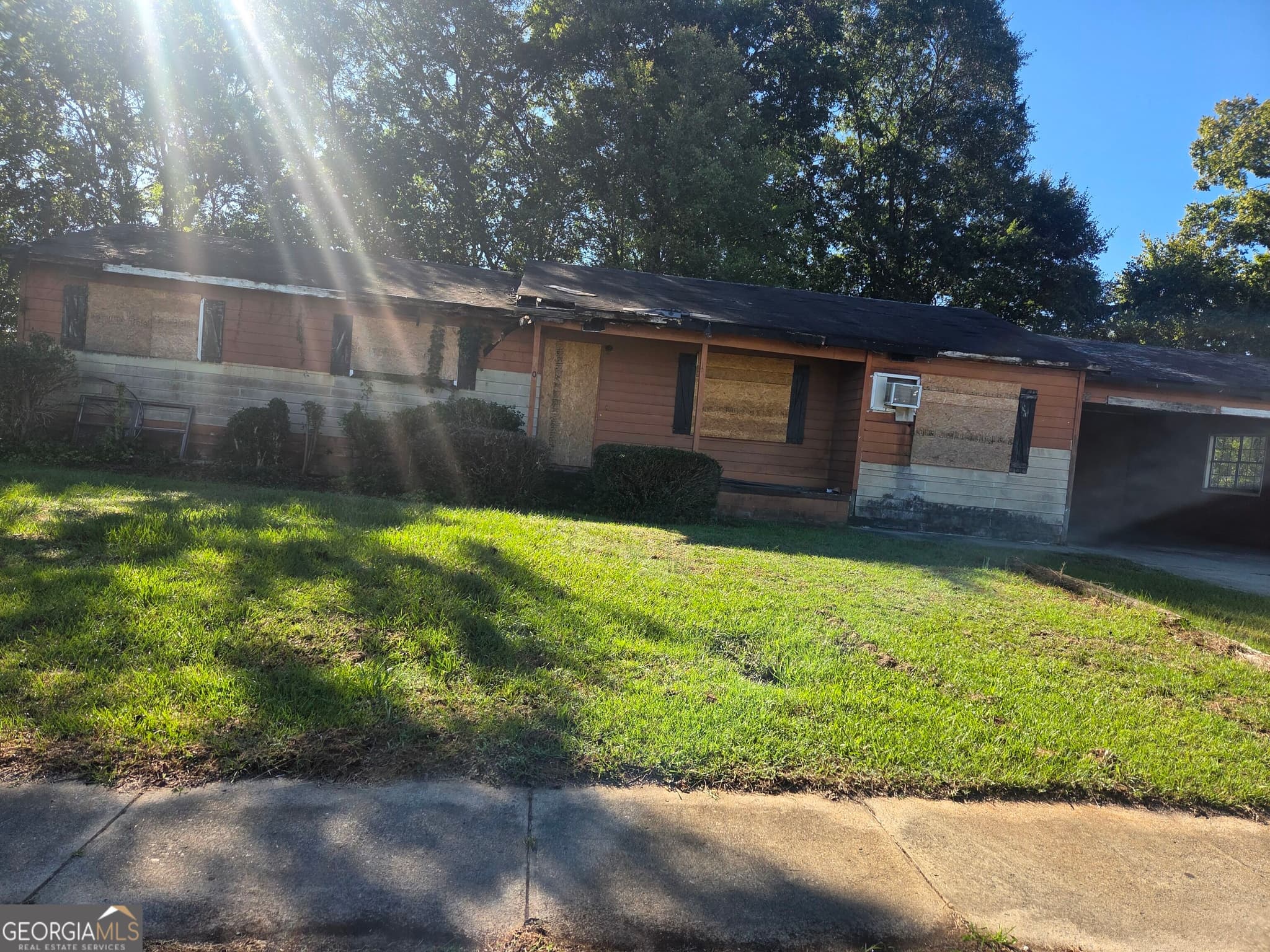 3 bedroom, 3 bathroom, 1,728 sq ft single family residence under contract at 403 Williams Street, Dublin, GA 31021