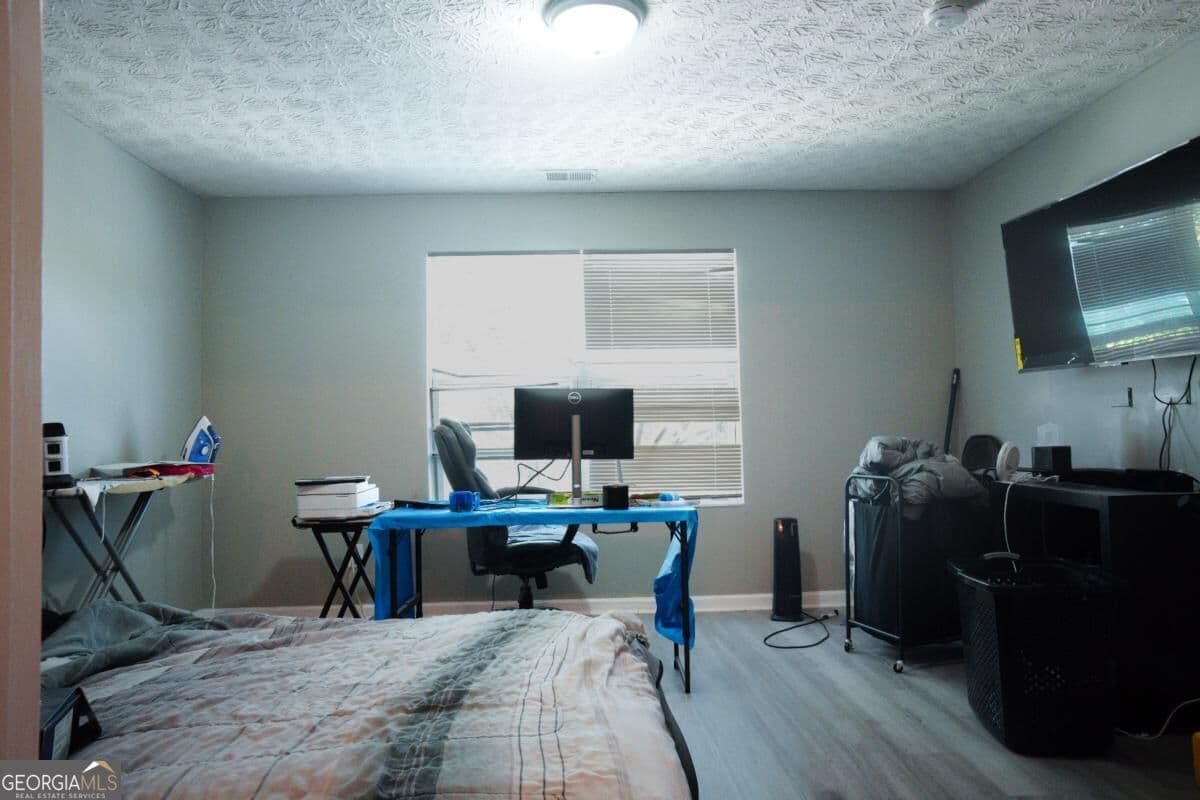 3 bedroom, 2 bathroom, 1,292 sq ft condominium for sale at 4201 Waldrop Place, Decatur, GA 30034 — photo 6