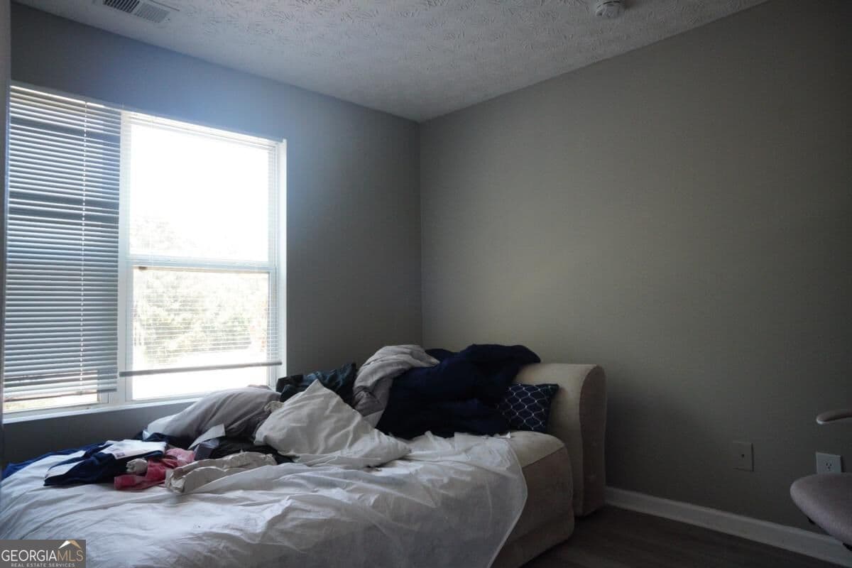 3 bedroom, 2 bathroom, 1,292 sq ft condominium for sale at 4201 Waldrop Place, Decatur, GA 30034 — photo 8