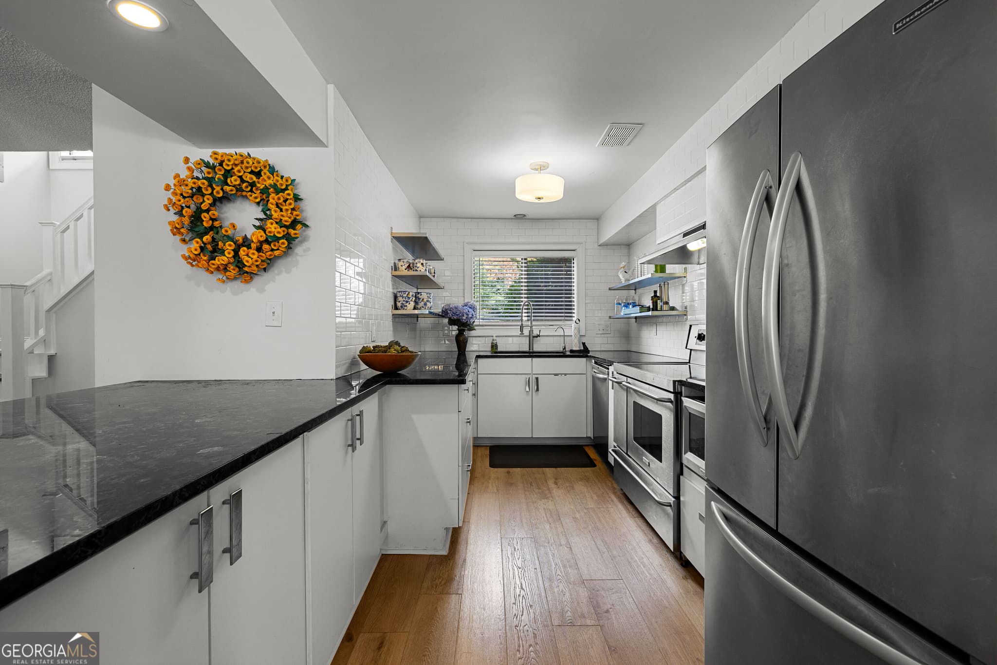 2 bedroom, 2.5 bathroom, 2,247 sq ft condominium for sale at 8 Northlake Circle, Peachtree City, GA 30269 — photo 10