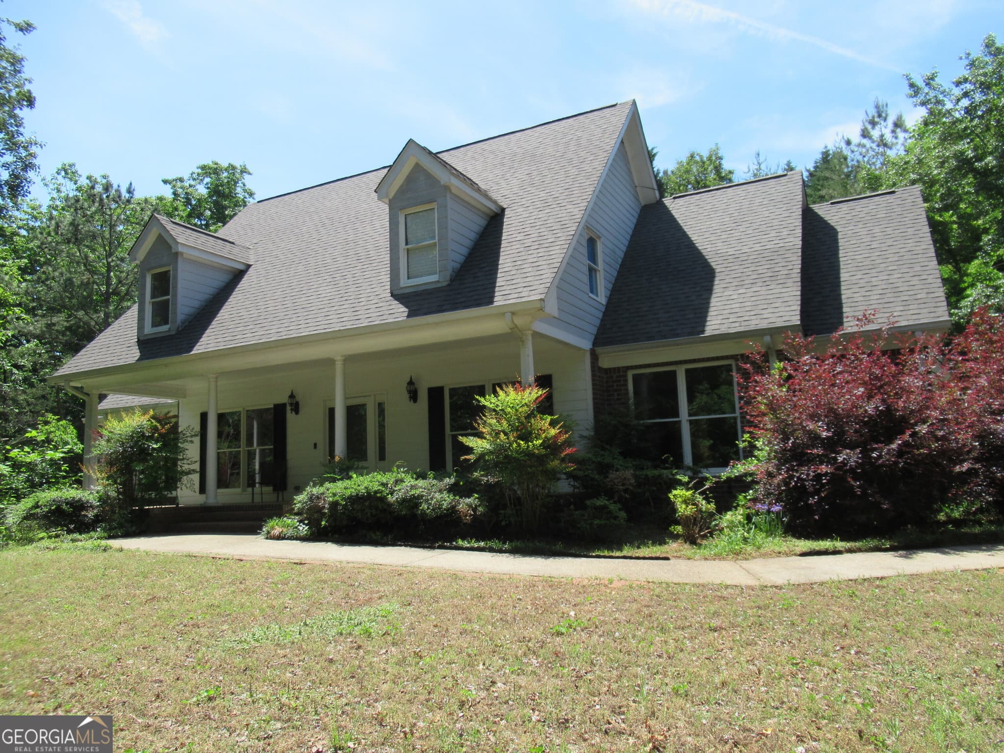 3 bedroom, 4.5 bathroom, 3,916 sq ft single family residence for sale at 620 Mount Pleasant Church Road, Cleveland, GA 30528 — photo 2
