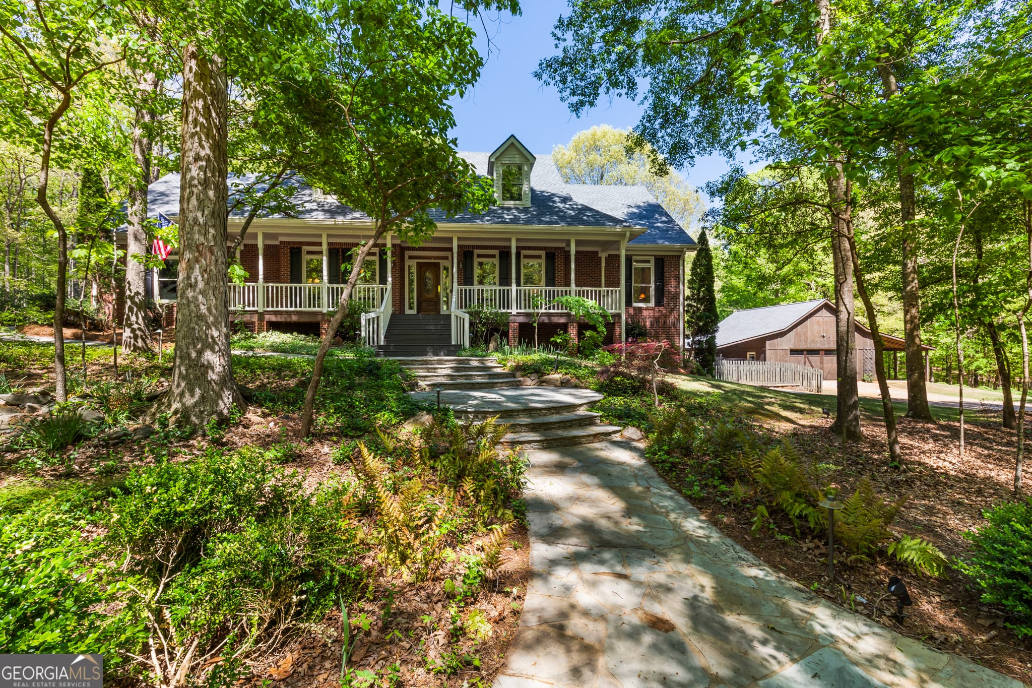 4 bedroom, 3.5 bathroom, 3,574 sq ft single family residence sold at 270 Evans Way, Fayetteville, GA 30215