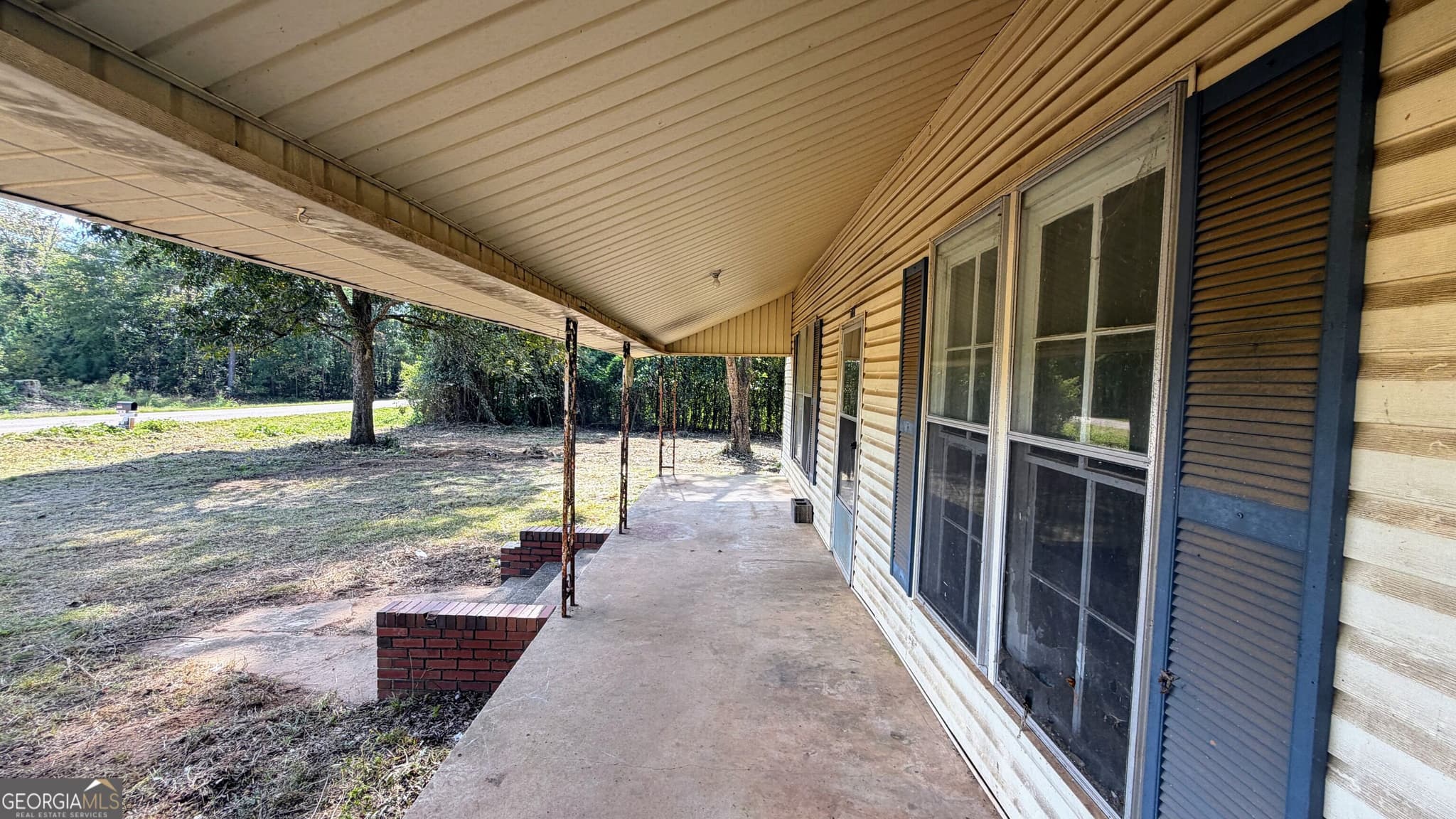 3 bedroom, 1 bathroom, 1,324 sq ft single family residence for sale at 721 Pleasant Grove Road, Lineville, AL 36266 — photo 4
