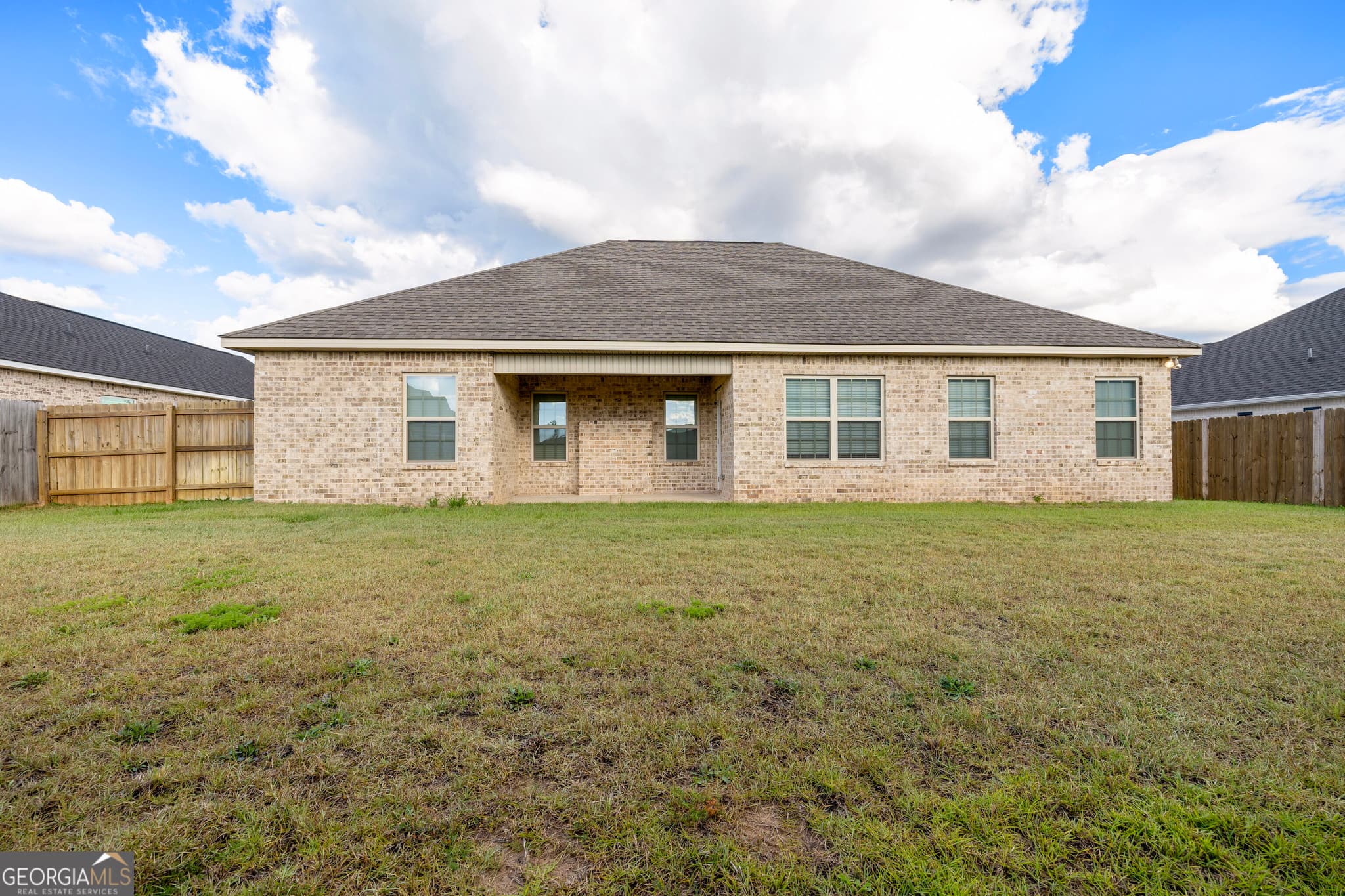 4 bedroom, 2 bathroom, 1,946 sq ft single family residence for sale at 314 Weston Drive, Kathleen, GA 31047 — photo 6