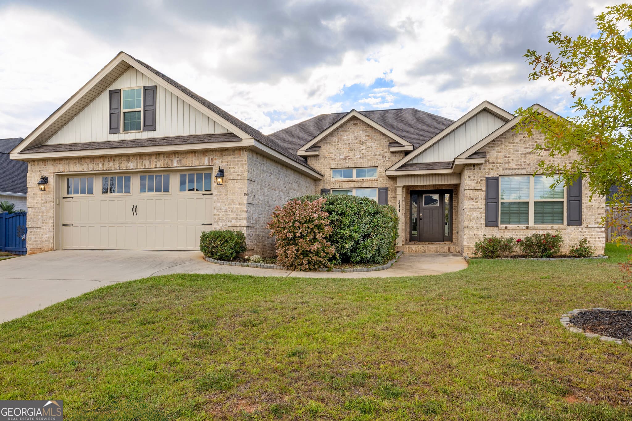 4 bedroom, 2 bathroom, 1,946 sq ft single family residence for sale at 314 Weston Drive, Kathleen, GA 31047 — photo 3