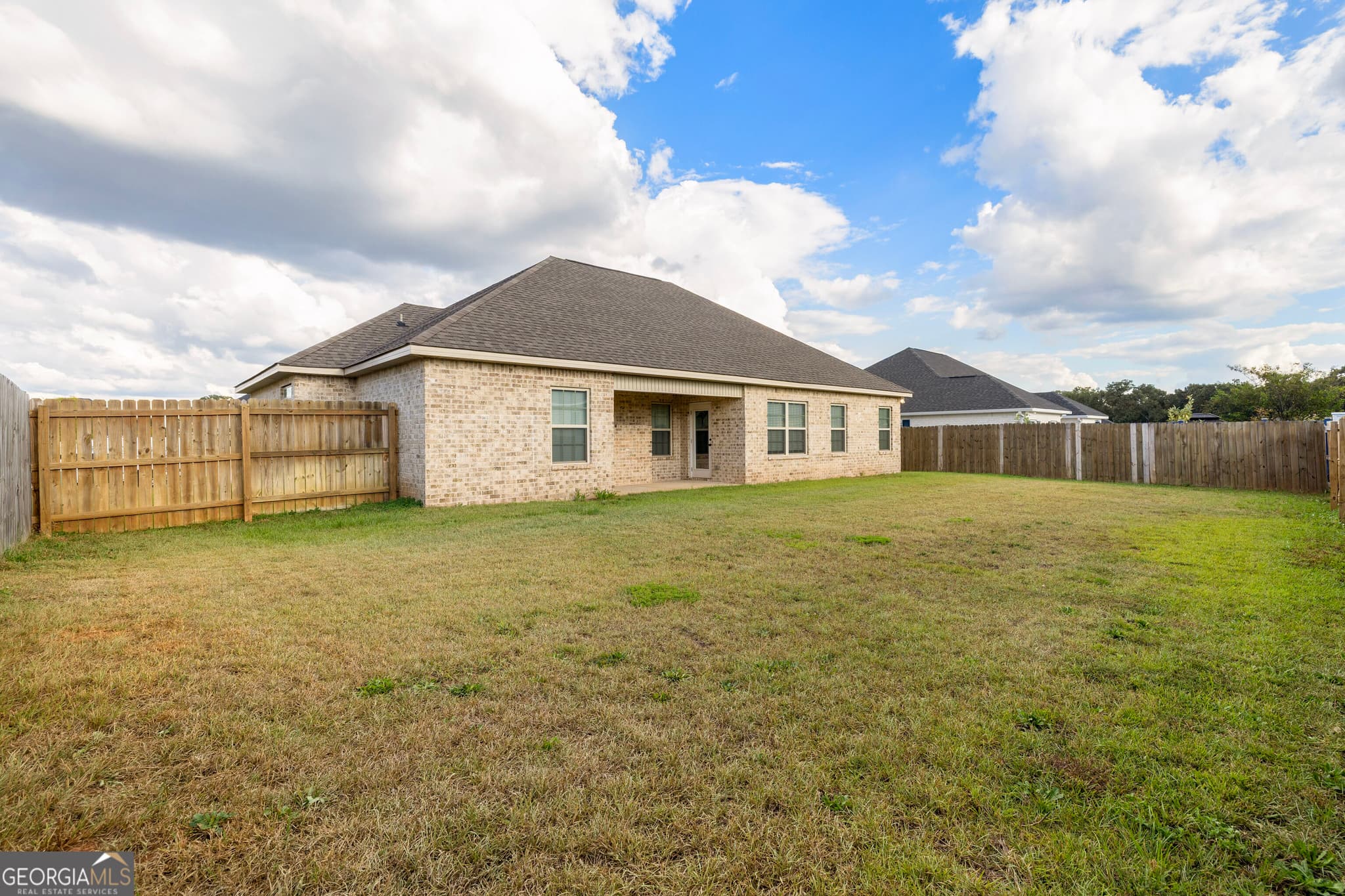 4 bedroom, 2 bathroom, 1,946 sq ft single family residence for sale at 314 Weston Drive, Kathleen, GA 31047 — photo 5