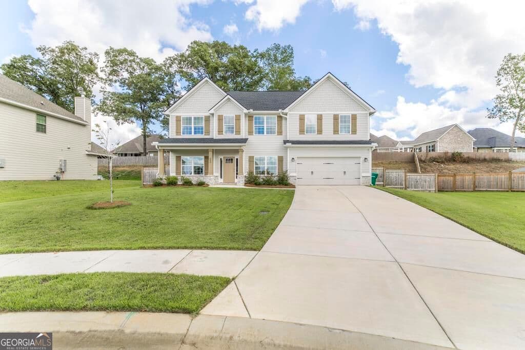 4 bedroom, 3 bathroom, 2,787 sq ft single family residence for sale at 650 McCarley Downs Drive, Bonaire, GA 31005 — photo 2
