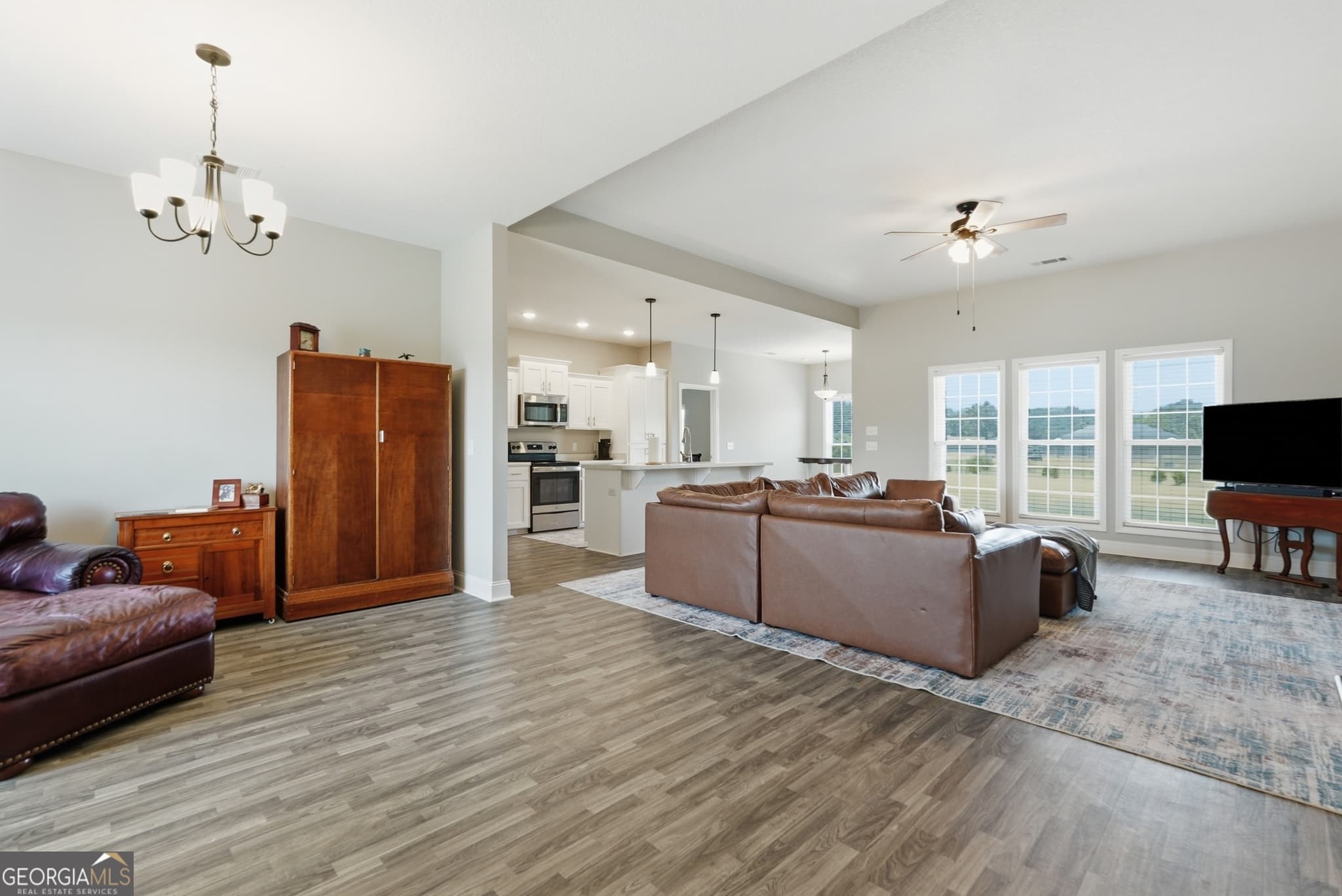 3 bedroom, 2 bathroom, 1,694 sq ft single family residence for sale at 316 Old Rockdale Drive, Statesboro, GA 30461 — photo 5