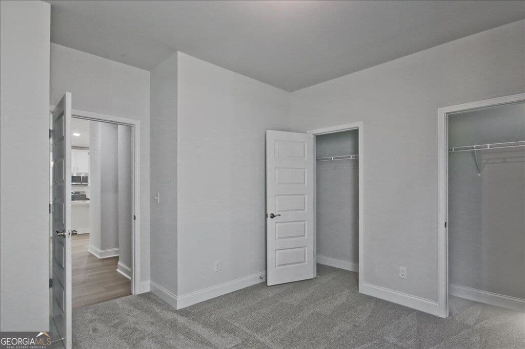 3 bedroom, 2 bathroom, 2,045 sq ft single family residence for sale at 2519 Anhinga Drive, Loganville, GA 30052 — photo 2