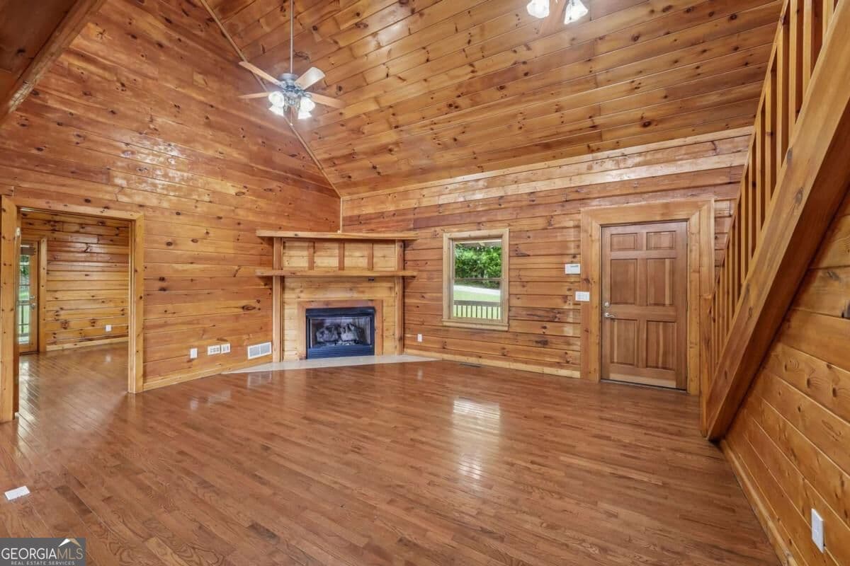 6 bedroom, 4 bathroom, 4,370 sq ft cabin,single family residence for sale at 1384 Crystal Lane, Ranger, GA 30734 — photo 10