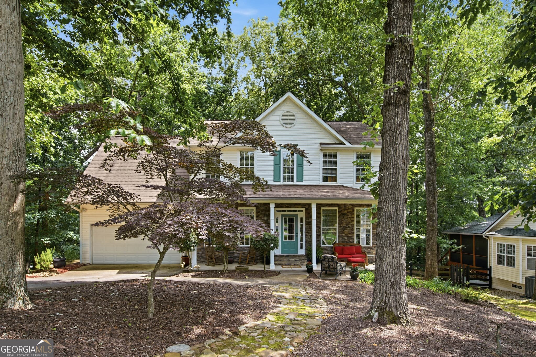 4 bedroom, 3 bathroom, 2,140 sq ft single family residence for sale at 4050 Shelby Lane, Cumming, GA 30041 — photo 3