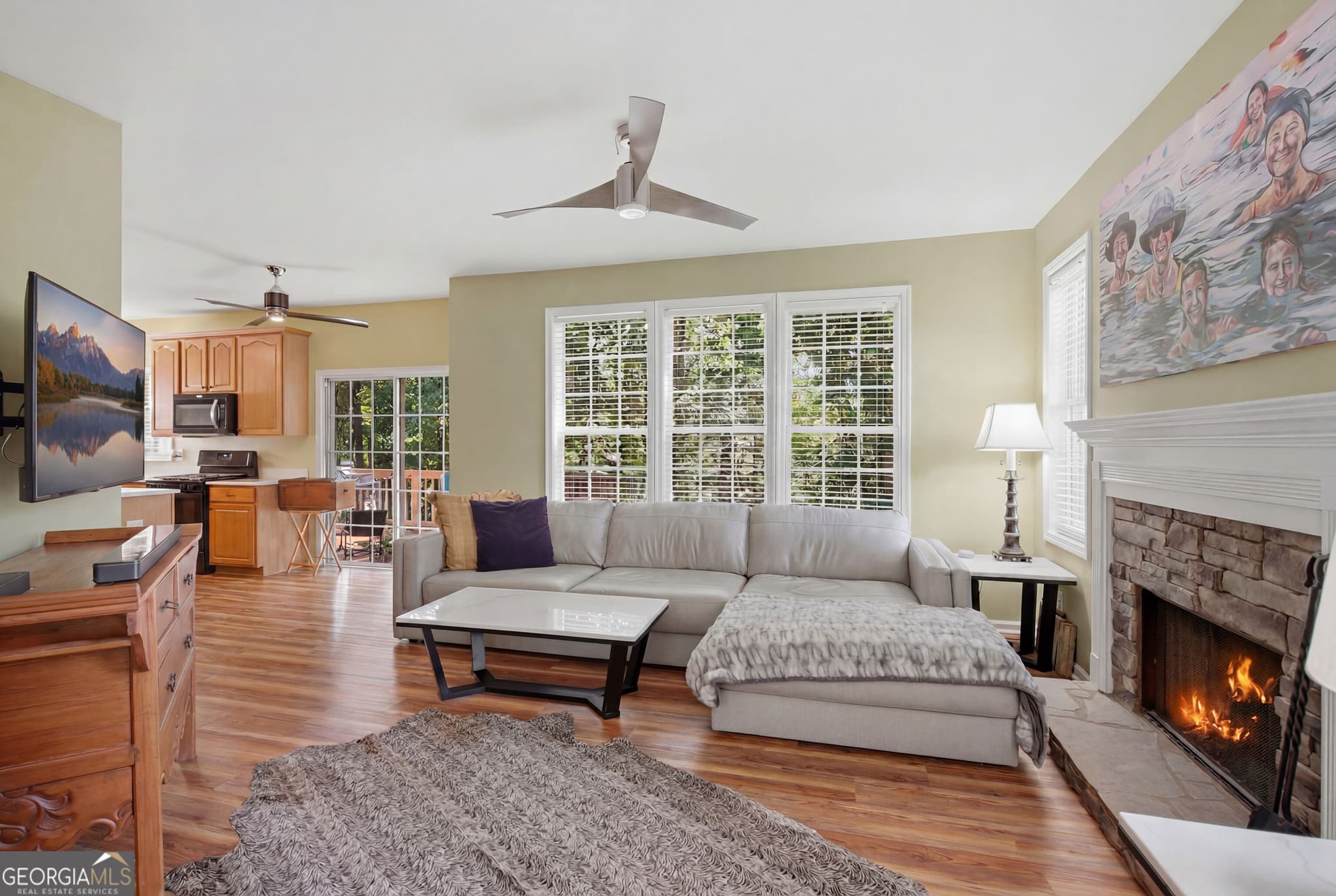 4 bedroom, 3 bathroom, 2,140 sq ft single family residence for sale at 4050 Shelby Lane, Cumming, GA 30041 — photo 9