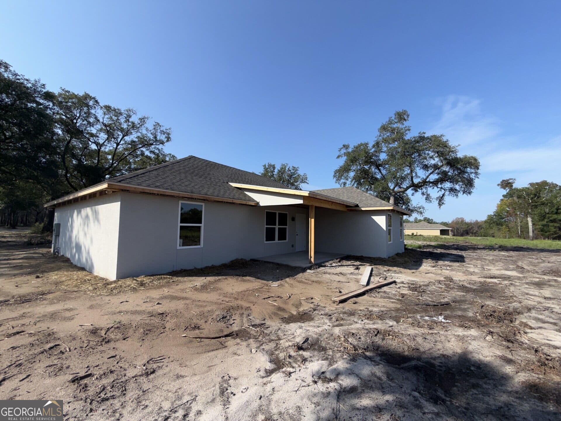 3 bedroom, 2 bathroom, 1,654 sq ft single family residence for sale at 216 Satilla Sands Drive, Waynesville, GA 31566 — photo 8
