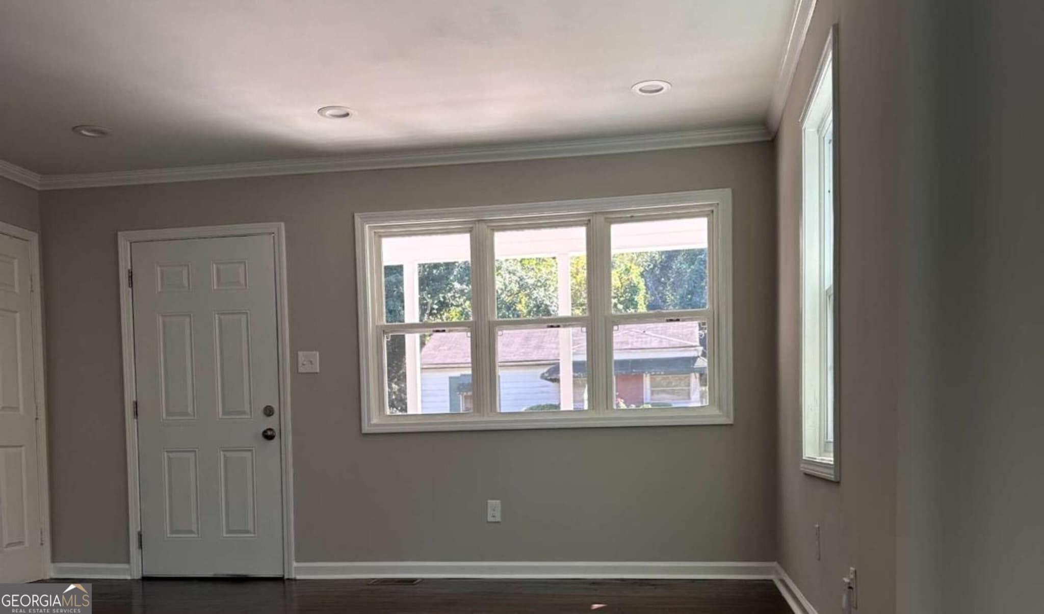 3 bedroom, 2 bathroom single family residence for sale at 197 Upshaw Street, Atlanta, GA 30315 — photo 4