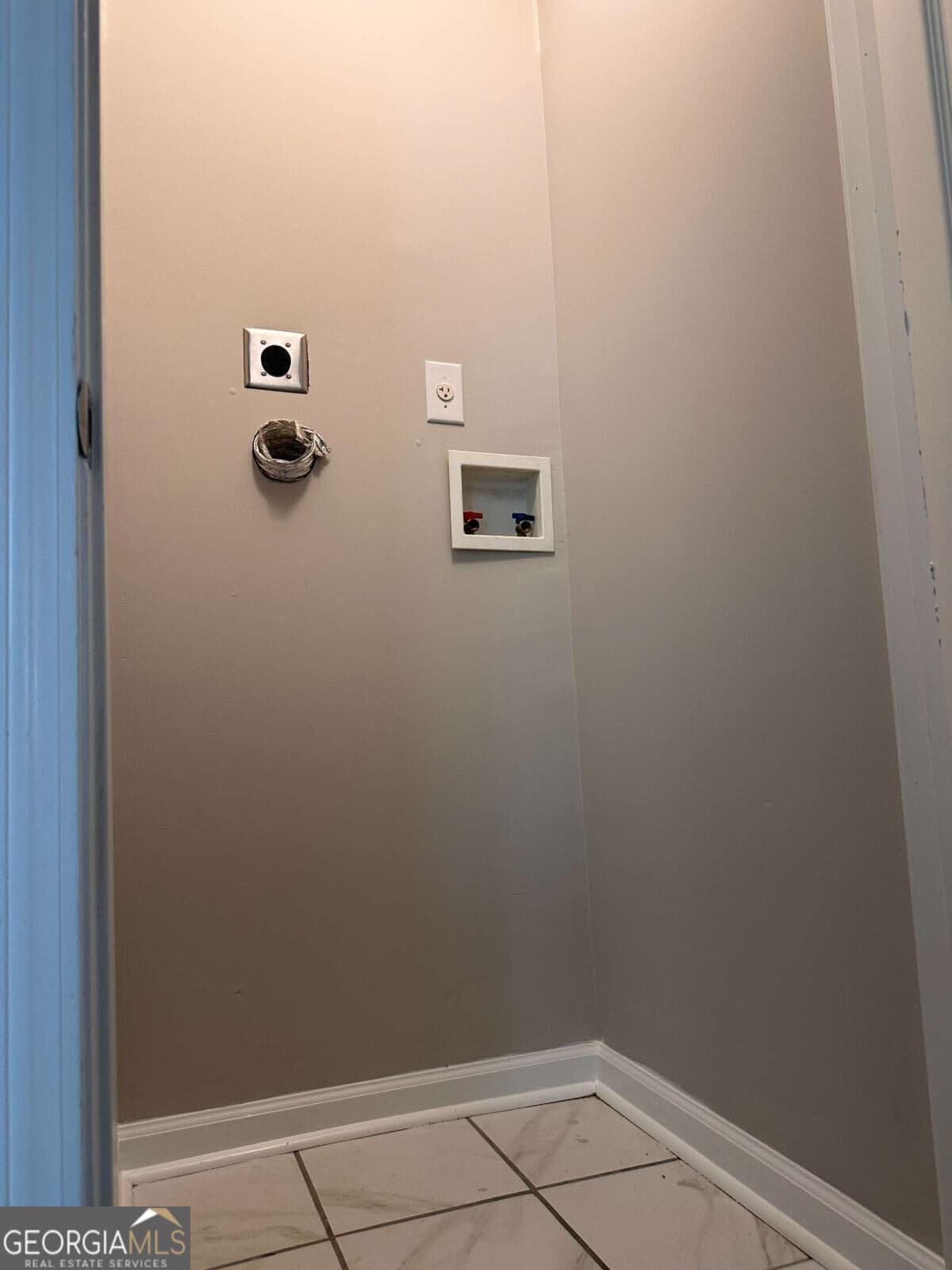3 bedroom, 2 bathroom single family residence for sale at 197 Upshaw Street, Atlanta, GA 30315 — photo 8