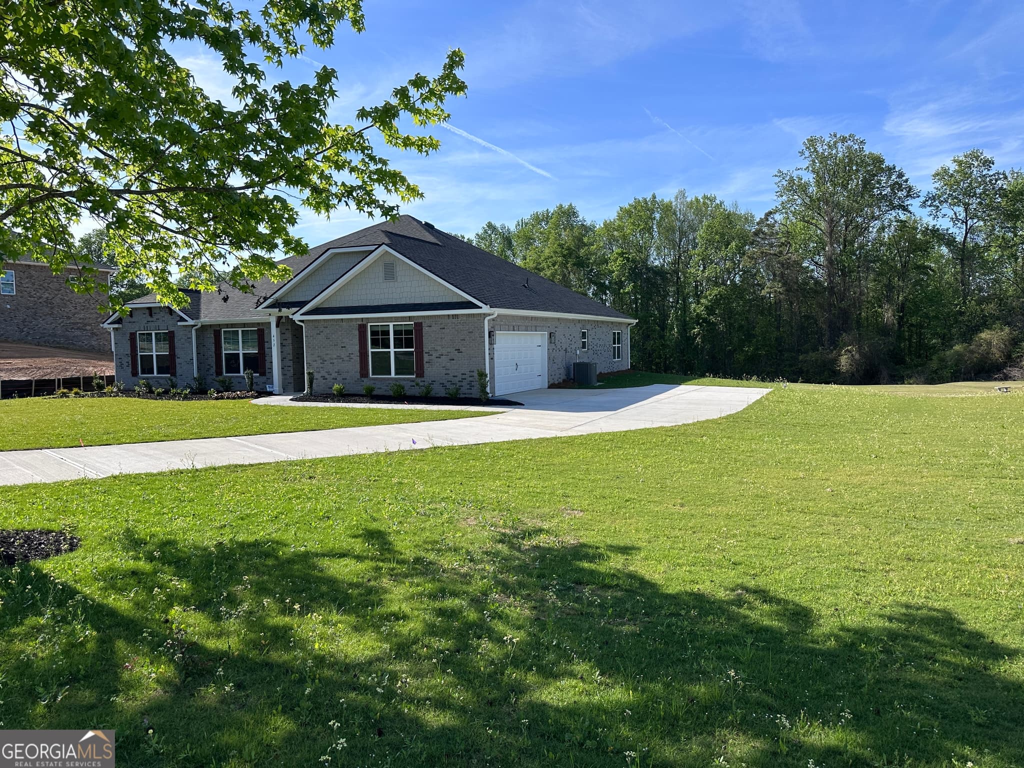 4 bedroom, 2.5 bathroom, 2,505 sq ft single family residence for sale at 452 Southern Oaks Drive LOT 32, Macon, GA 31216 — photo 2