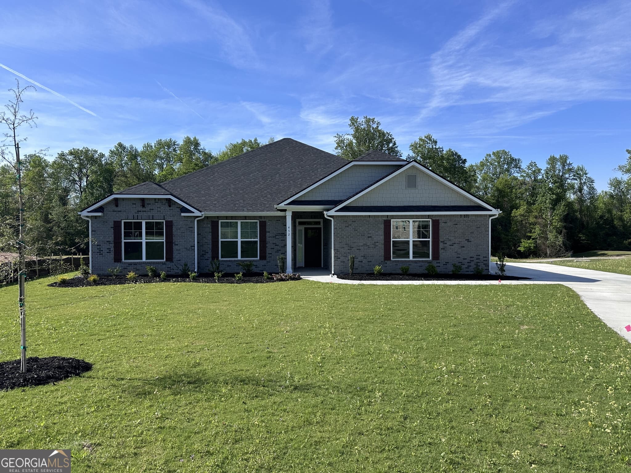 4 bedroom, 2.5 bathroom, 2,505 sq ft single family residence for sale at 452 Southern Oaks Drive LOT 32, Macon, GA 31216