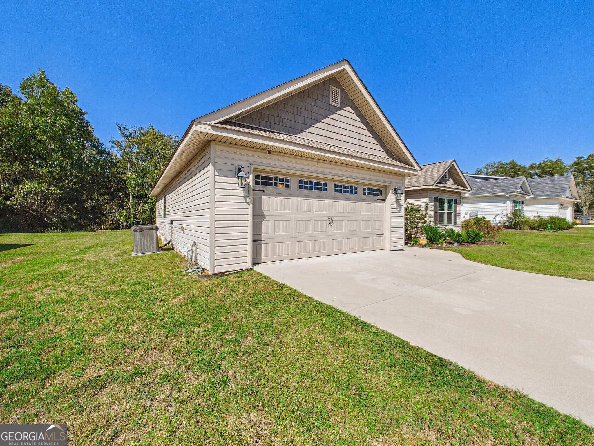 4 bedroom, 2 bathroom, 1,506 sq ft single family residence for sale at 102 Sadie Heights Boulevard, Perry, GA 31069 — photo 2