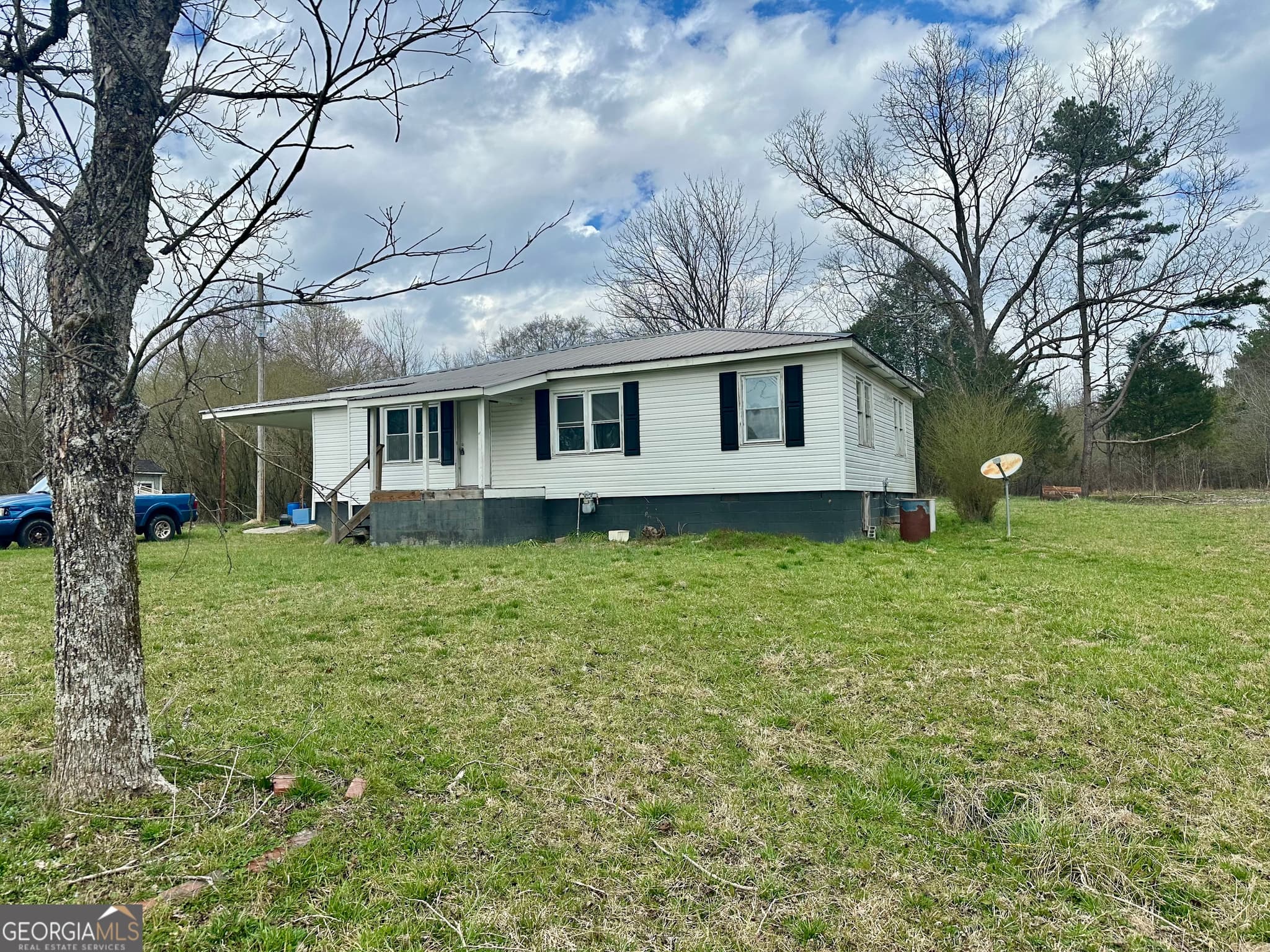 3 bedroom, 1 bathroom single family residence for sale at 456 Cummings Road, Trion, GA 30753 — photo 2