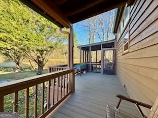 2 bedroom, 1 bathroom, 567 sq ft cabin,manufactured home,single family residence for sale at 462 River Vista Drive, Dillard, GA 30537 — photo 3