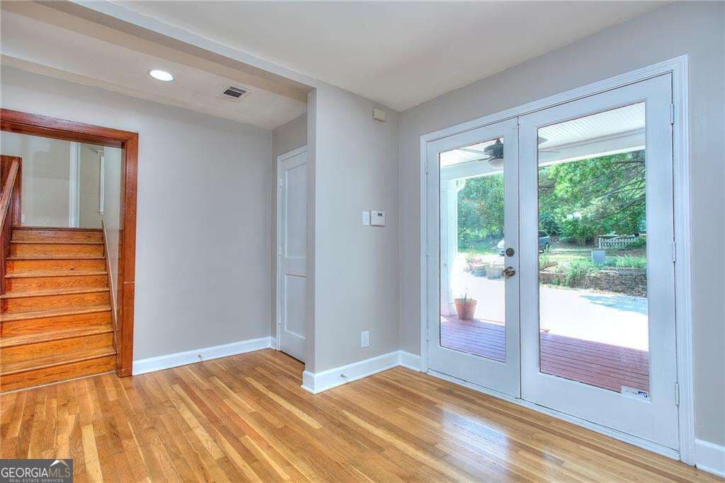 5 bedroom, 2 bathroom, 1,765 sq ft single family residence for rent at 2067 Brockett Road, Tucker, GA 30084 for $2,495 a month — photo 4