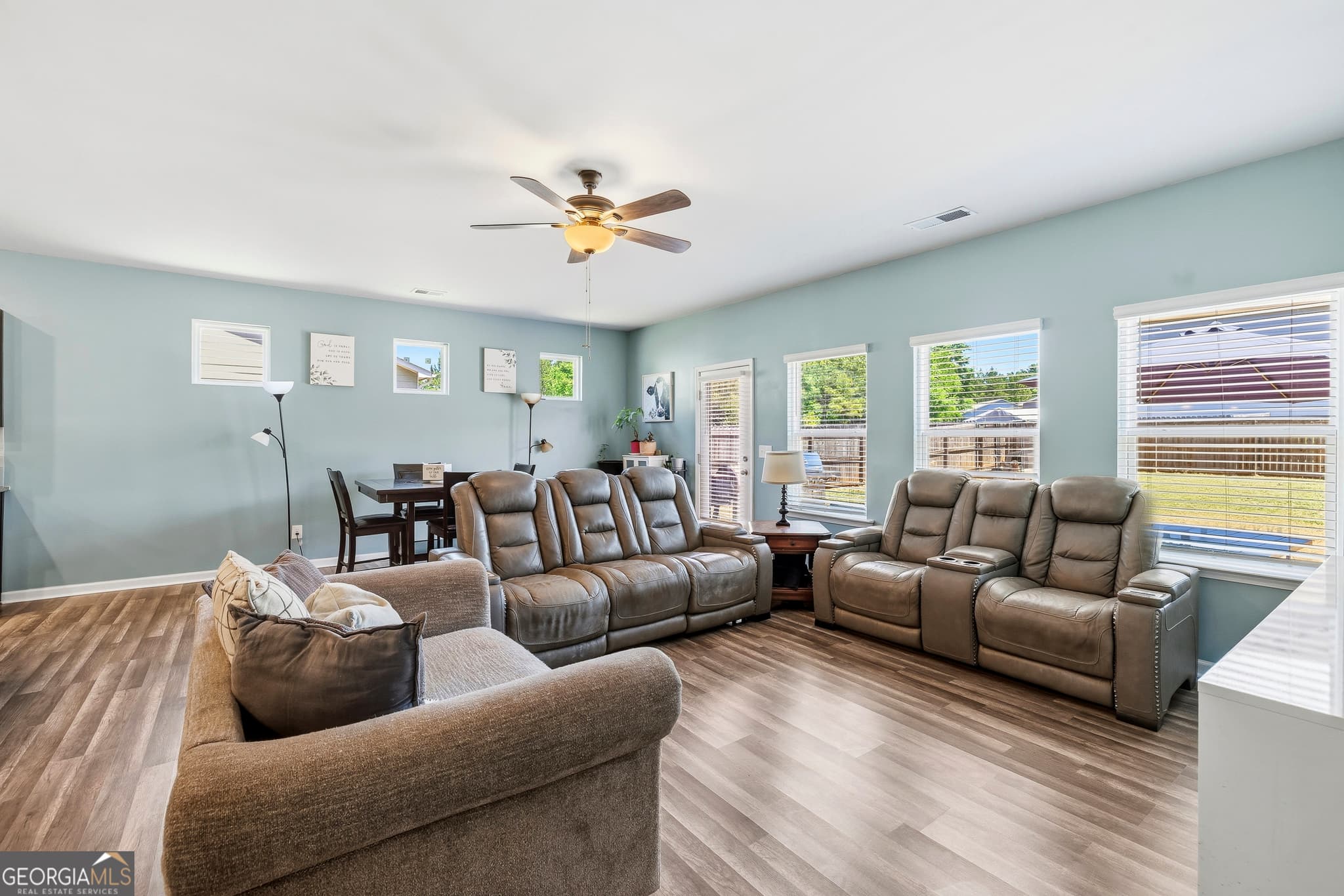 3 bedroom, 2 bathroom, 1,802 sq ft single family residence for sale at 133 Kaitlyn Circle, Eatonton, GA 31024 — photo 6