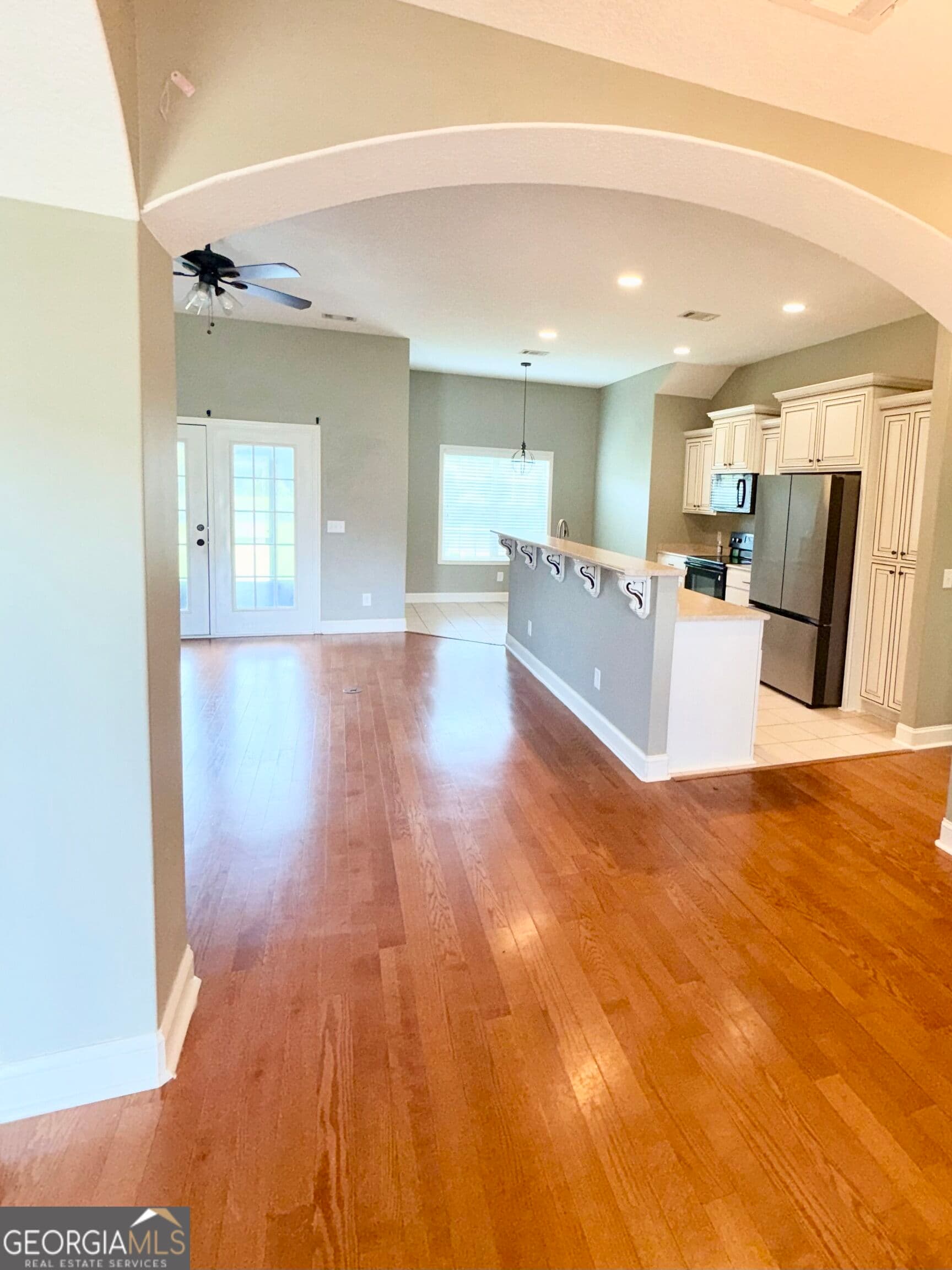 4 bedroom, 2 bathroom, 2,005 sq ft single family residence for rent at 1038 Sand Dollar Way, Brunswick, GA 31523 for $2,750 a month — photo 3
