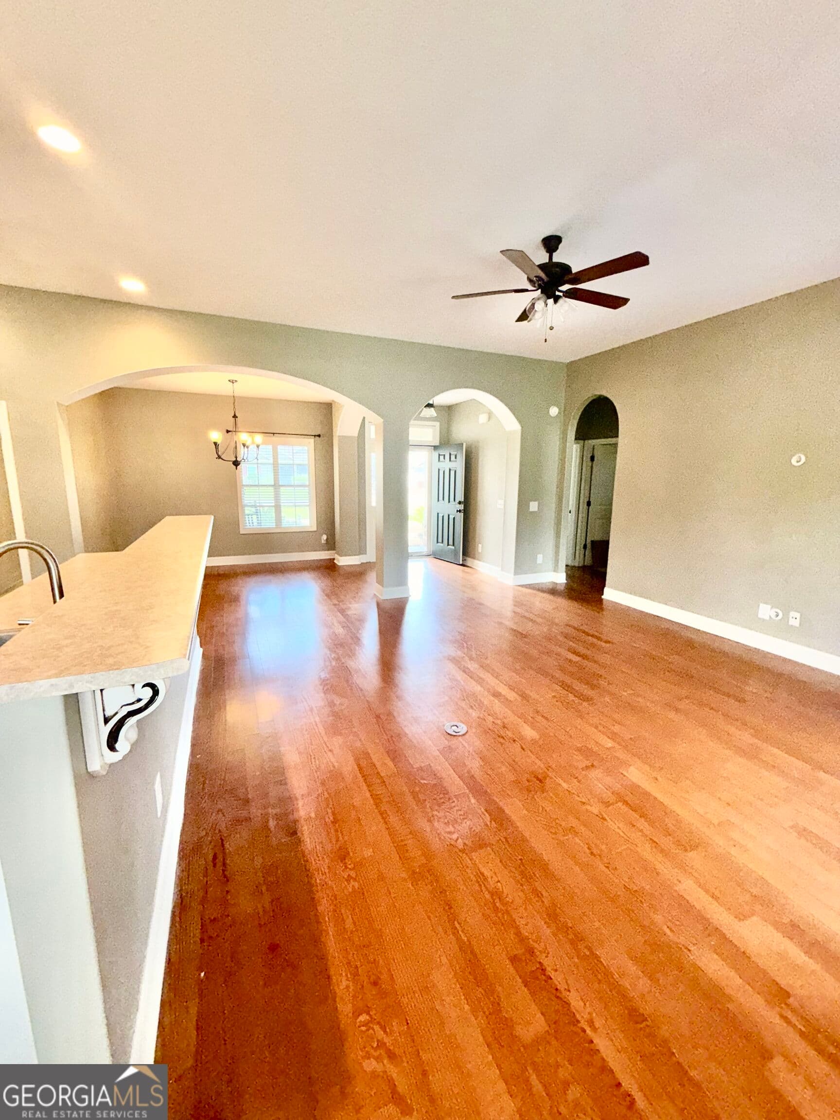 4 bedroom, 2 bathroom, 2,005 sq ft single family residence for rent at 1038 Sand Dollar Way, Brunswick, GA 31523 for $2,750 a month — photo 5