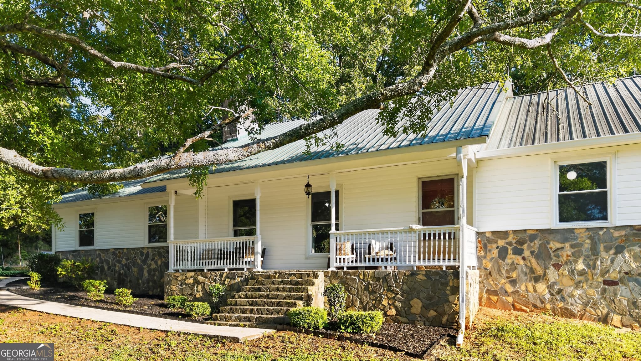 4 bedroom, 3 bathroom, 3,645 sq ft single family residence for sale at 662 Highway 18, Barnesville, GA 30204 — photo 5