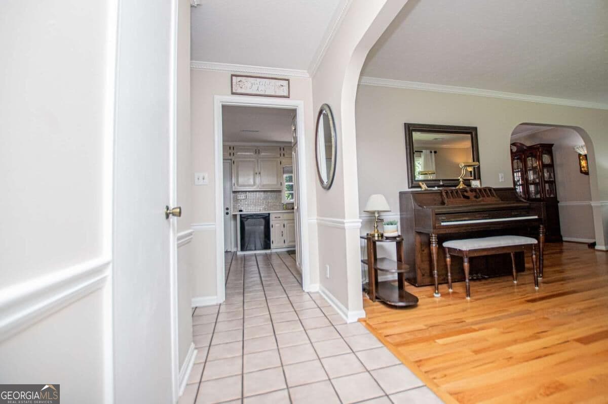 4 bedroom, 3 bathroom, 1,612 sq ft single family residence for sale at 59 Hutcheson Ferry Road, Whitesburg, GA 30185 — photo 7