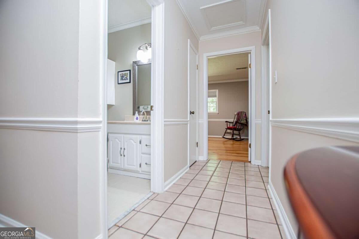 4 bedroom, 3 bathroom, 1,612 sq ft single family residence for sale at 59 Hutcheson Ferry Road, Whitesburg, GA 30185 — photo 8