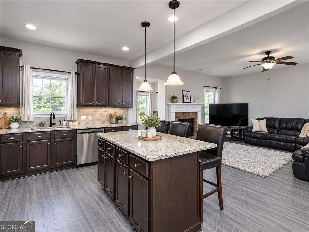 5 bedroom, 3 bathroom, 2,716 sq ft single family residence for sale at 2009 River Falls Drive, Griffin, GA 30223 — photo 4