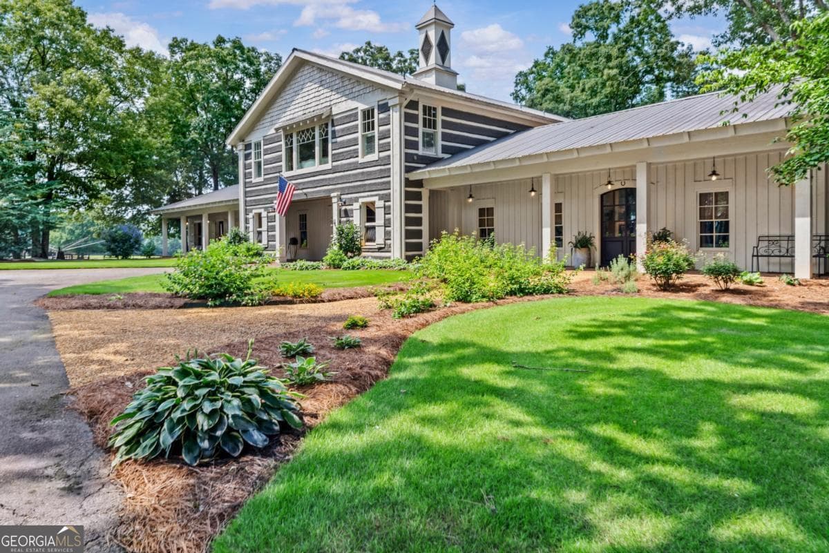 3 bedroom, 4 bathroom, 4,869 sq ft farm sold at 3701 Little River Road, Madison, GA 30650