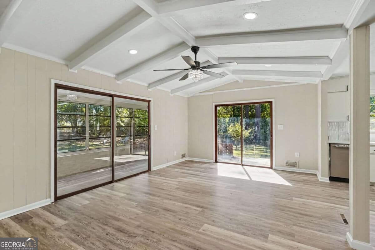 4 bedroom, 2 bathroom, 1,848 sq ft single family residence for sale at 125 Greenway Park Drive, Mcdonough, GA 30253 — photo 10