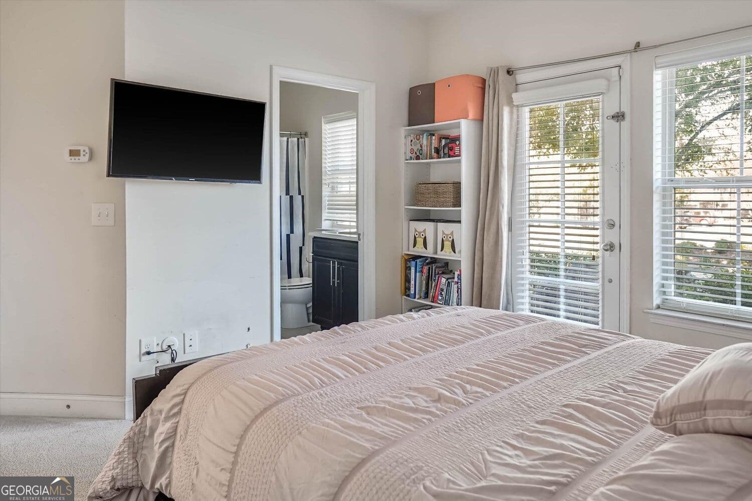 2 bedroom, 2.5 bathroom, 1,795 sq ft single family residence for sale at 160 Blakemore Drive, Smyrna, GA 30080 — photo 5