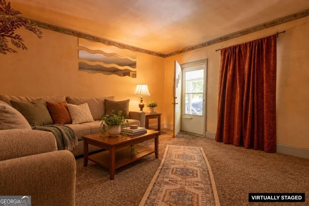 3 bedroom, 1 bathroom, 1,568 sq ft single family residence for sale at 2886 Burden Street, Atlanta, GA 30318 — photo 2