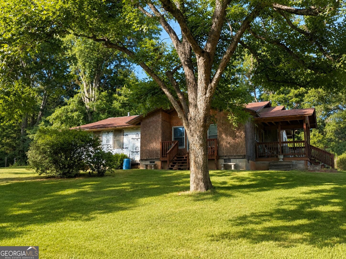 3 bedroom, 2 bathroom, 1,780 sq ft single family residence for sale at 211 Alice Walker Drive, Eatonton, GA 31024
