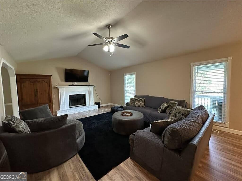 4 bedroom, 2 bathroom, 2,062 sq ft single family residence for sale at 106 Courtland Circle, Powder Springs, GA 30127 — photo 5