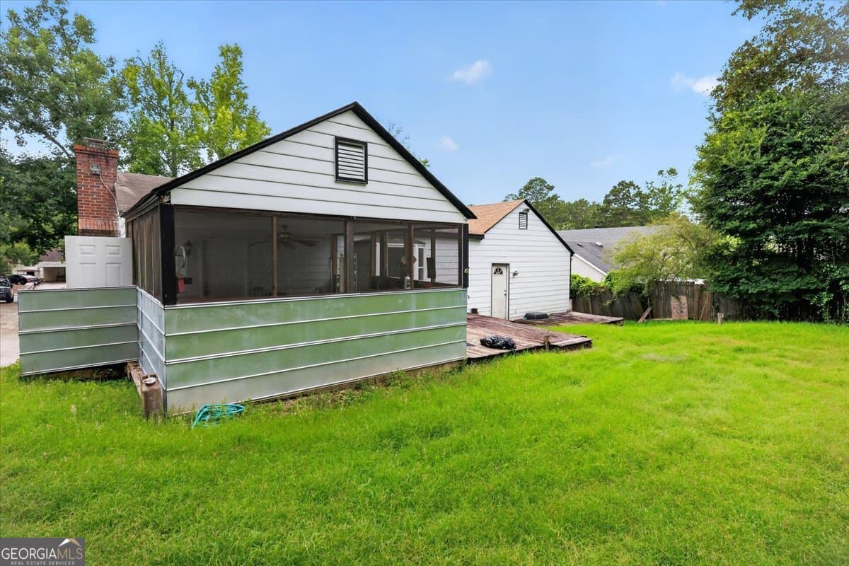 4 bedroom, 1.5 bathroom, 1,976 sq ft single family residence for sale at 6603 Dana Drive, Macon, GA 31220 — photo 6