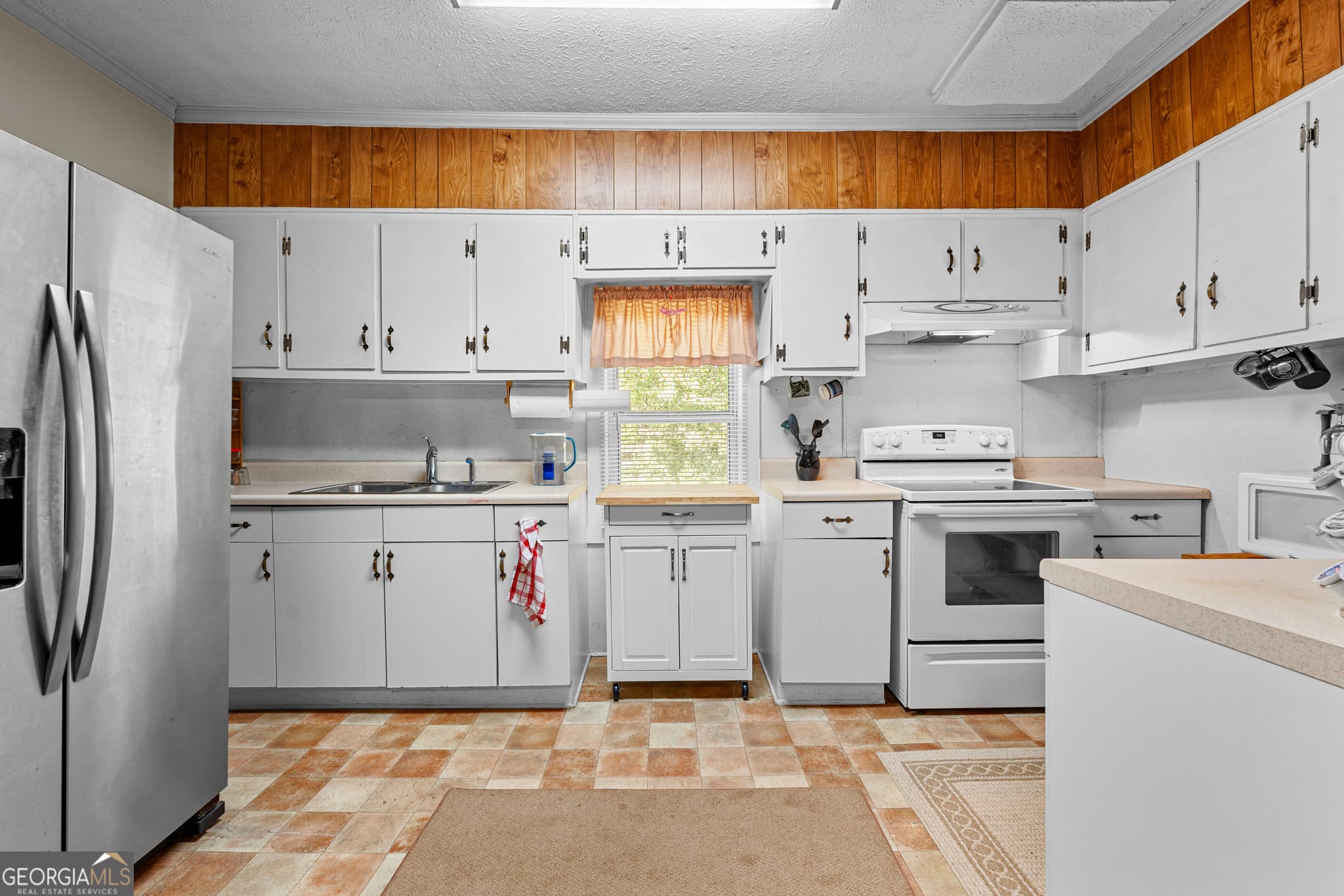 2 bedroom, 1 bathroom, 1,376 sq ft single family residence under contract at 2537 Barnesville Highway, Thomaston, GA 30286 — photo 10