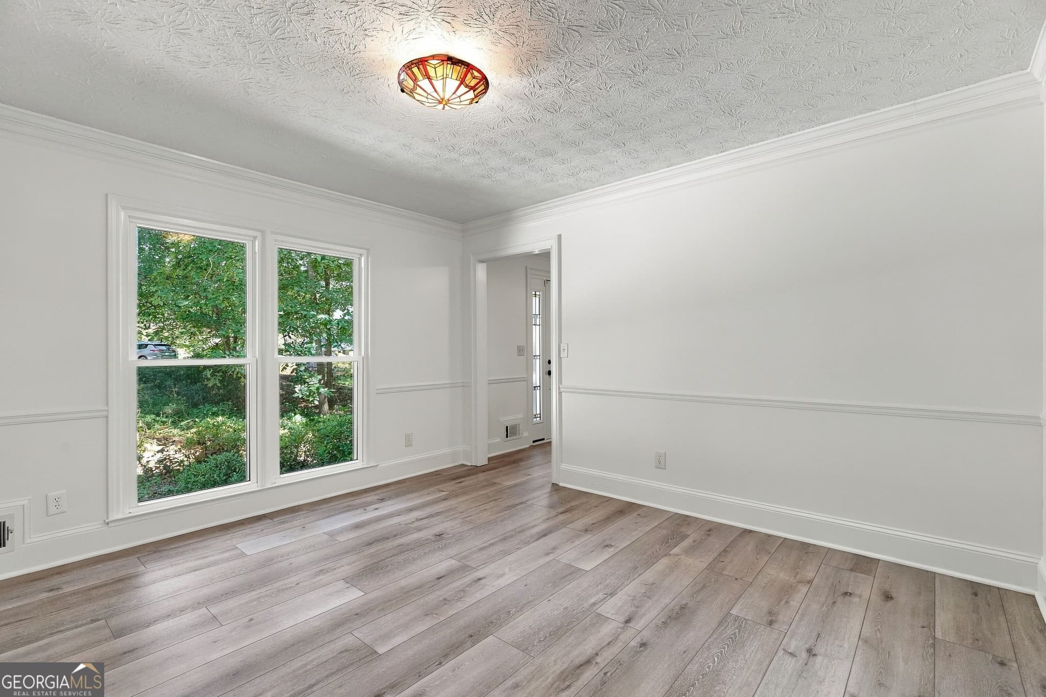 5 bedroom, 3.5 bathroom, 3,548 sq ft single family residence for sale at 4690 Nutmeg Way, Lilburn, GA 30047 — photo 7