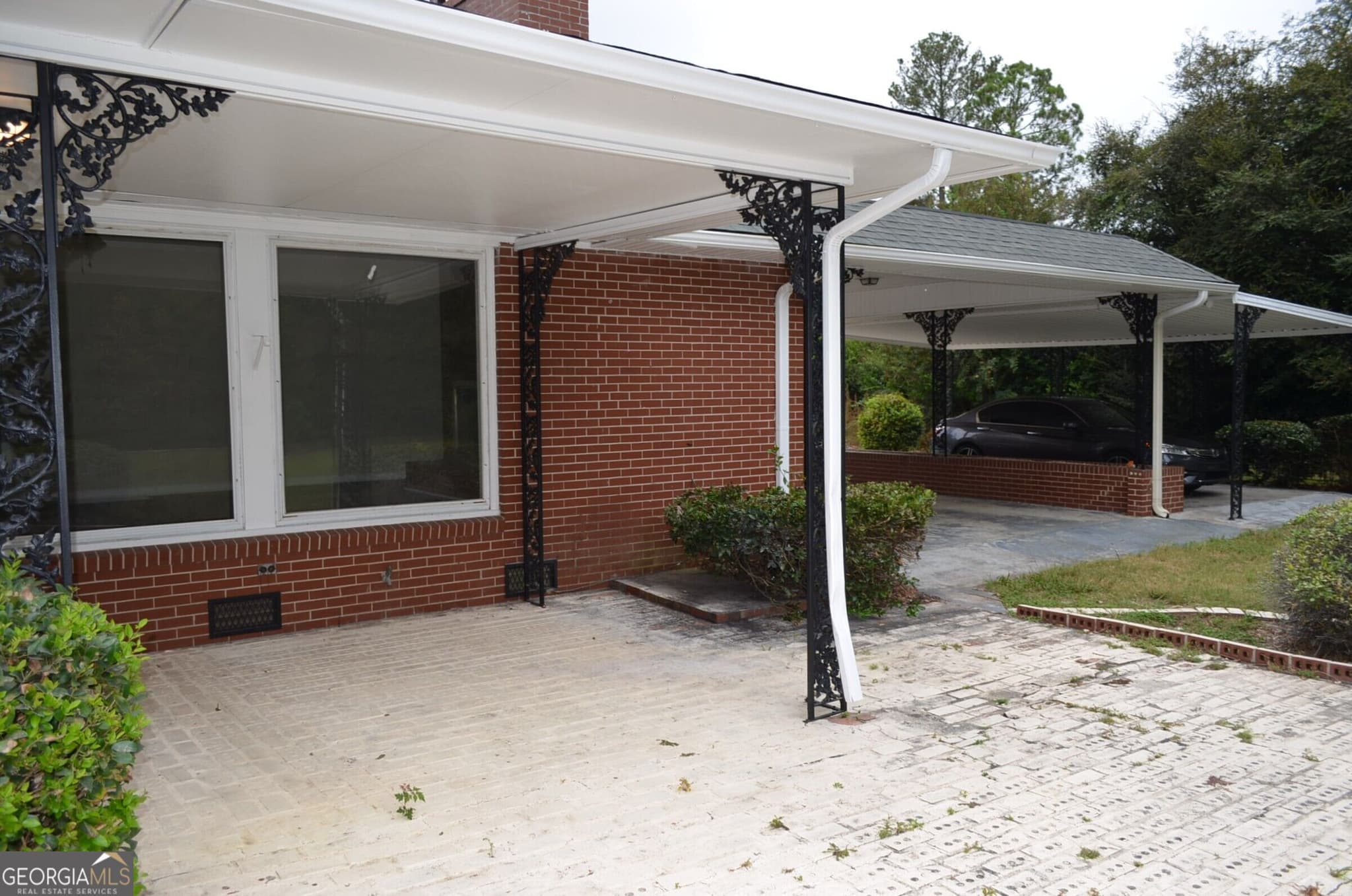 5 bedroom, 3.5 bathroom, 3,380 sq ft single family residence for sale at 29 Mimms Street, Reynolds, GA 31076 — photo 2