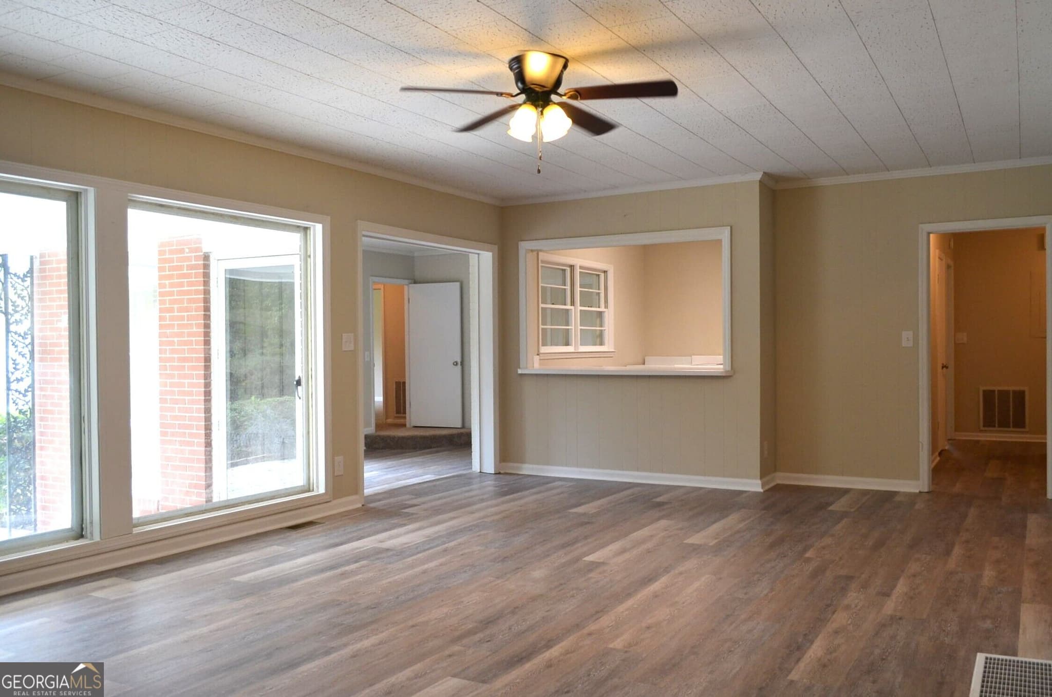 5 bedroom, 3.5 bathroom, 3,380 sq ft single family residence for sale at 29 Mimms Street, Reynolds, GA 31076 — photo 4