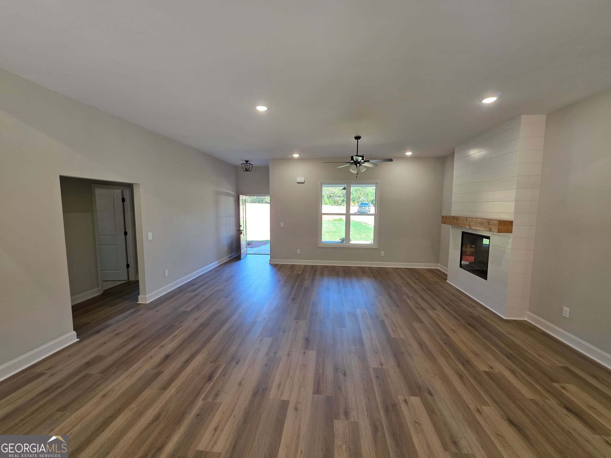 4 bedroom, 2 bathroom single family residence for sale at 468 Bob Thomas Road, Jackson, GA 30233 — photo 2