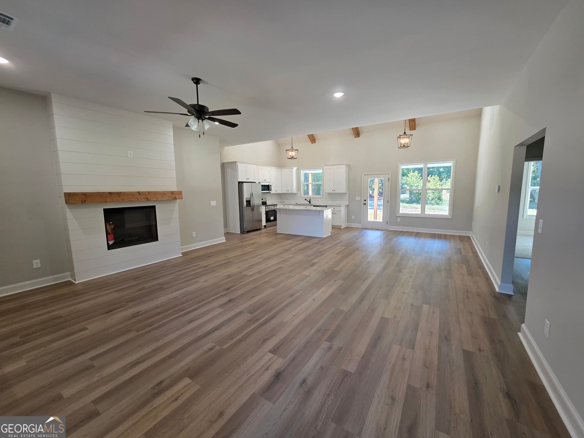 4 bedroom, 2 bathroom single family residence for sale at 468 Bob Thomas Road, Jackson, GA 30233 — photo 3