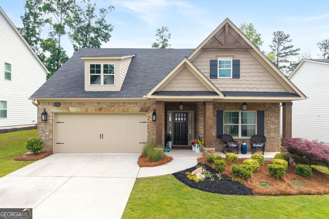 5 bedroom, 3 bathroom, 2,540 sq ft single family residence for sale at 4745 Sandy Creek Drive, Cumming, GA 30028 — photo 6