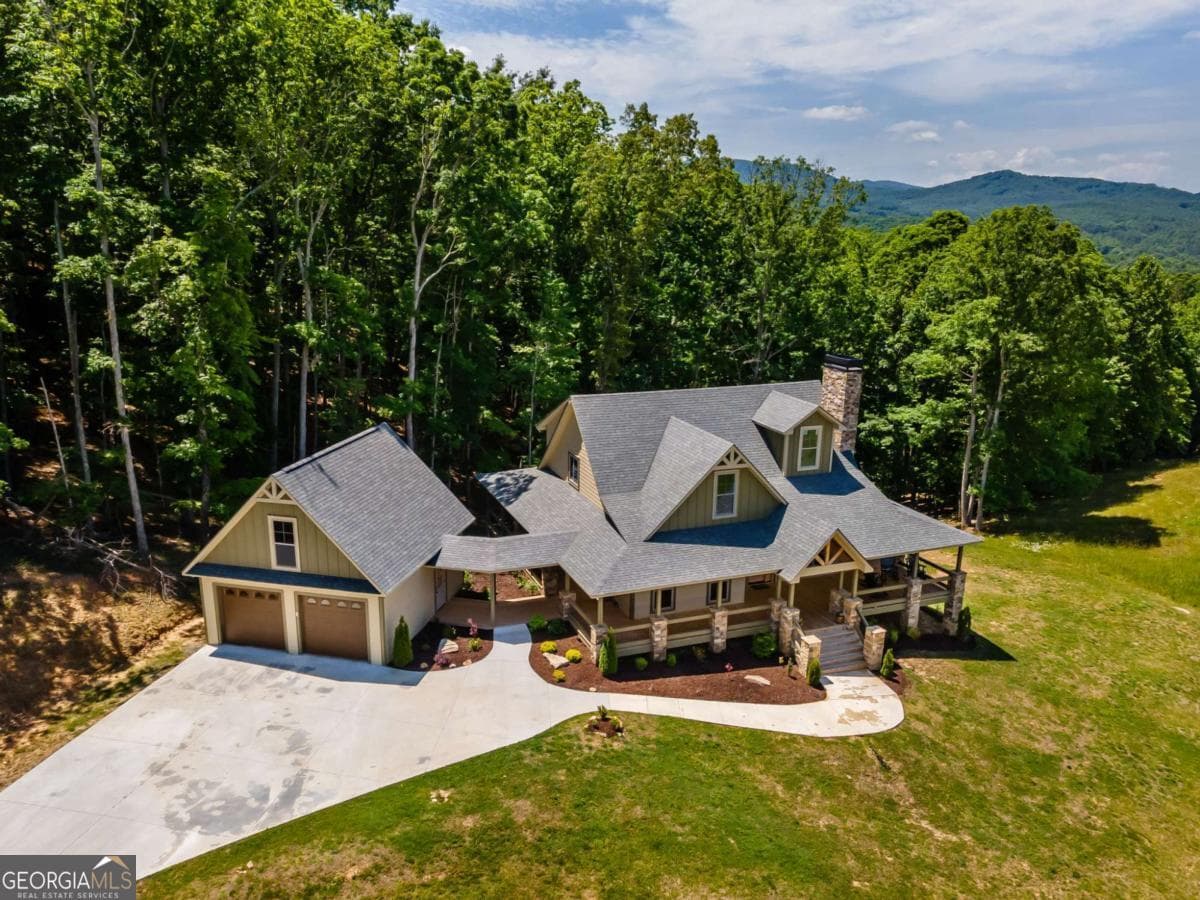 4 bedroom, 3.5 bathroom, 3,270 sq ft cabin,single family residence for sale at 167 Big Valley Overlook, Morganton, GA 30560 — photo 10
