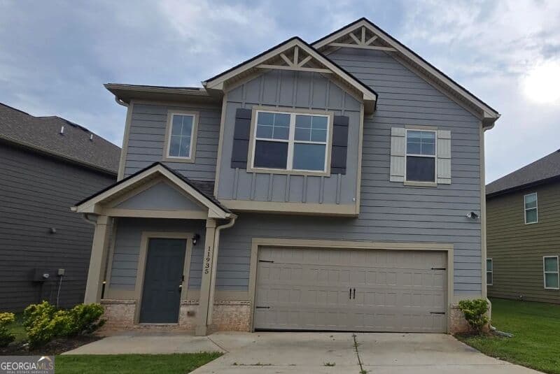 4 bedroom, 2.5 bathroom, 2,080 sq ft single family residence for sale at 11935 Brightside Parkway, Hampton, GA 30228 — photo 1 of 15