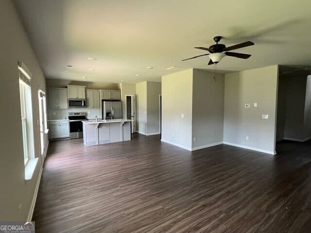 4 bedroom, 2.5 bathroom, 2,080 sq ft single family residence for sale at 11935 Brightside Parkway, Hampton, GA 30228 — photo 4