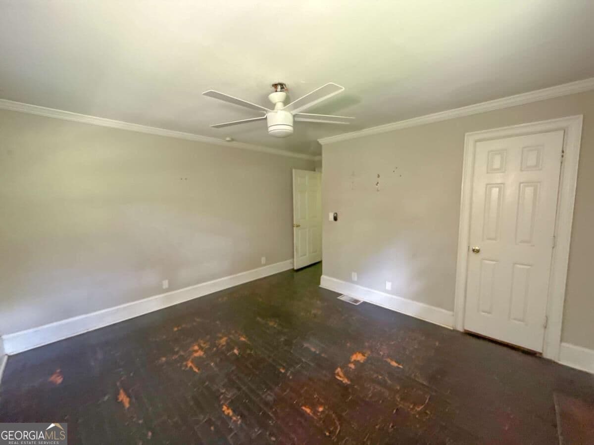 3 bedroom, 2 bathroom, 1,973 sq ft single family residence for sale at 1363 Boat Rock Road, Atlanta, GA 30331 — photo 8
